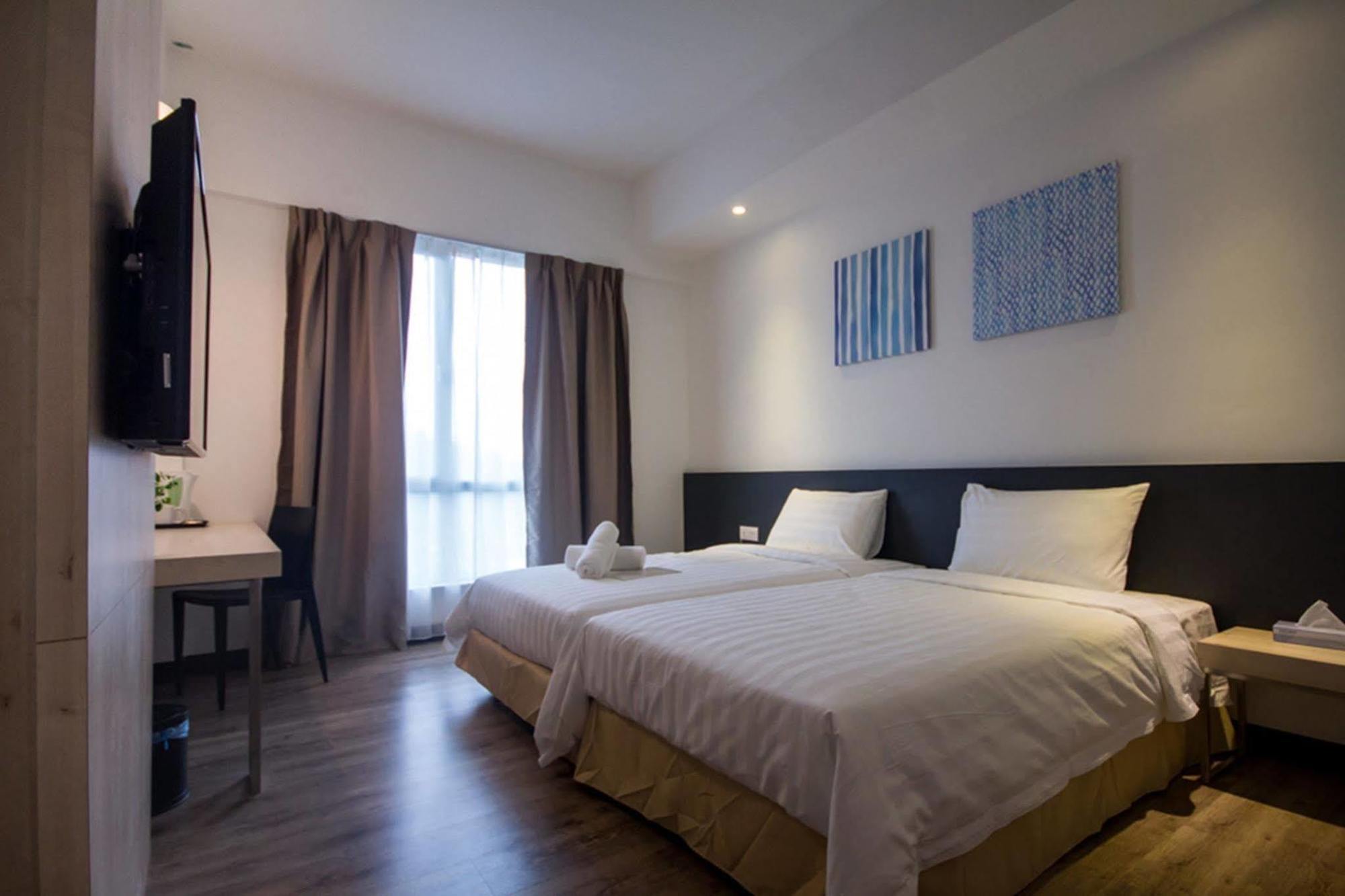Fuller Hotel Kulim Exterior photo